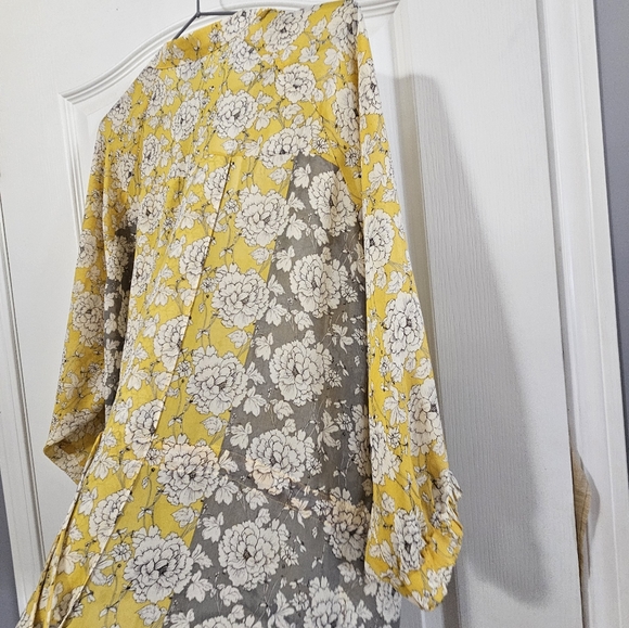 Cabi Blouse sz M - Picture 12 of 15